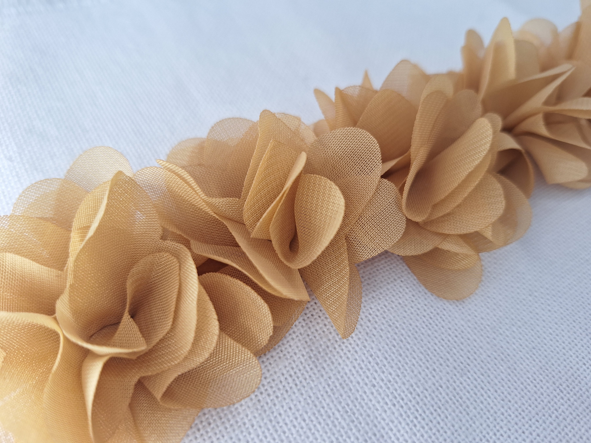 20250214 131056 Flores gasa en tira - Imagen 21