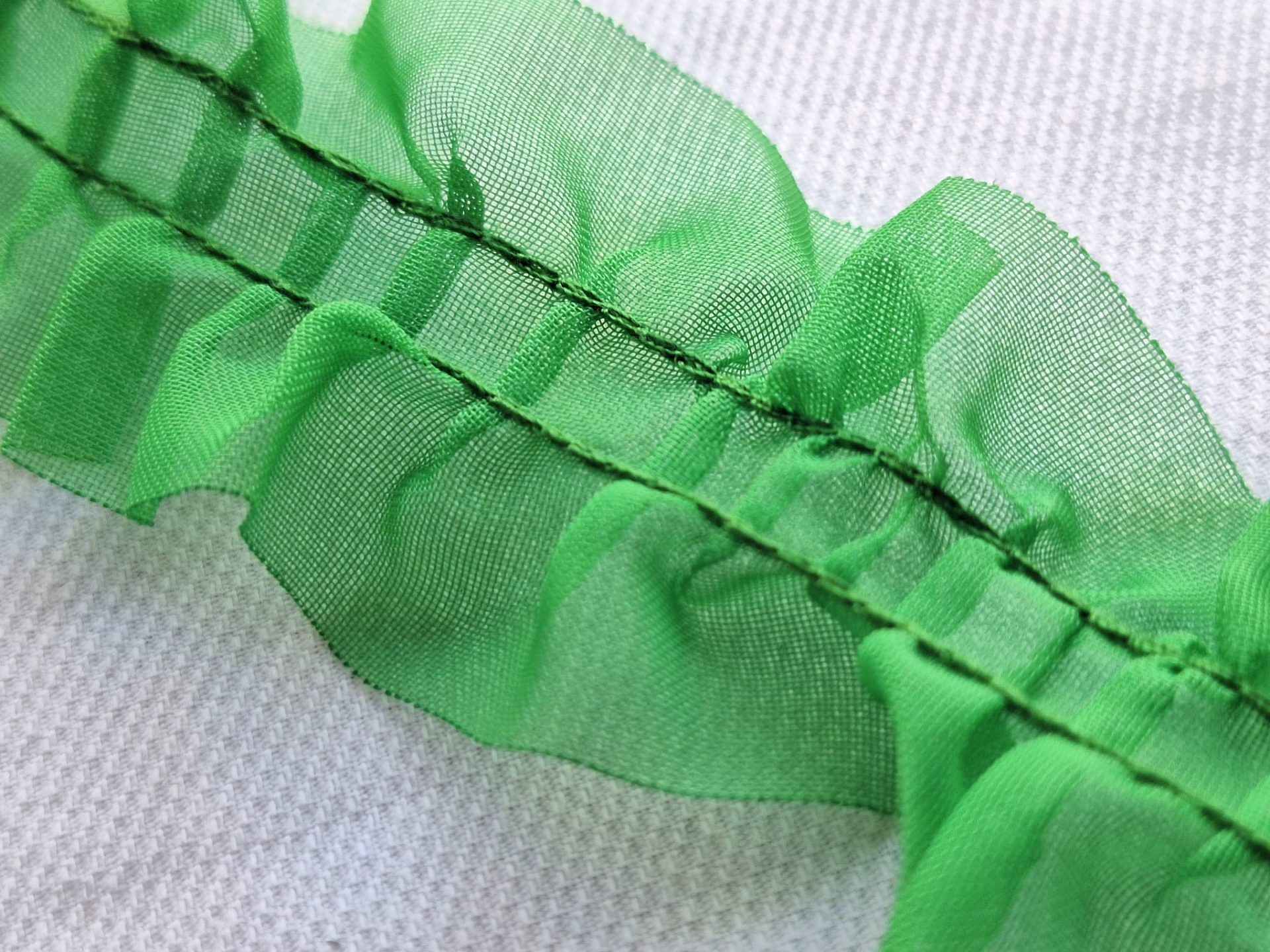 6b1b2c46 f813 42a4 9f1a 3214d9aac751 Plisado organza - Imagen 3