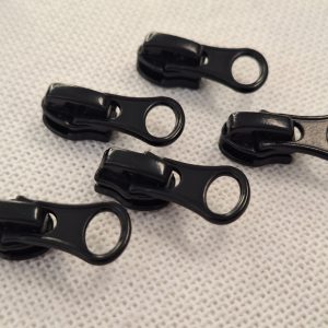 Cursor cremallera invertida